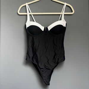 Commense Black and White One-Piece Swimsuit